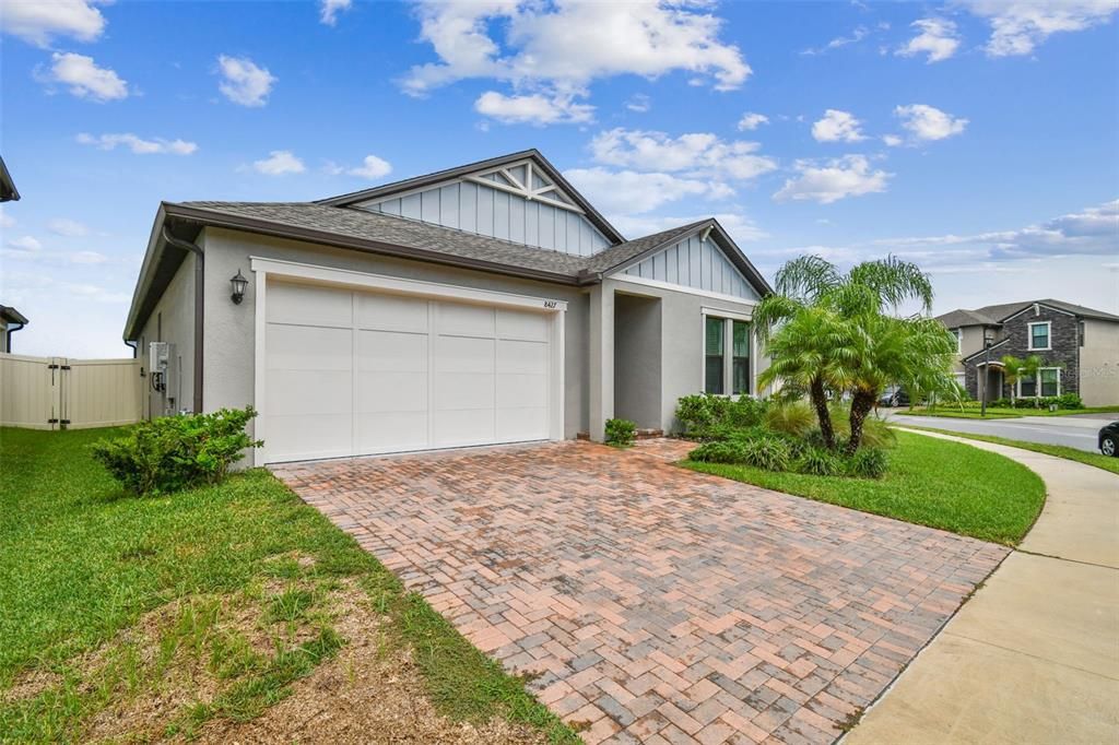 Active With Contract: $565,000 (4 beds, 3 baths, 2077 Square Feet)