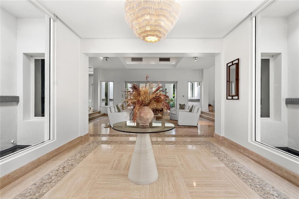 For Sale: $8,995,000 (6 beds, 6 baths, 4800 Square Feet)