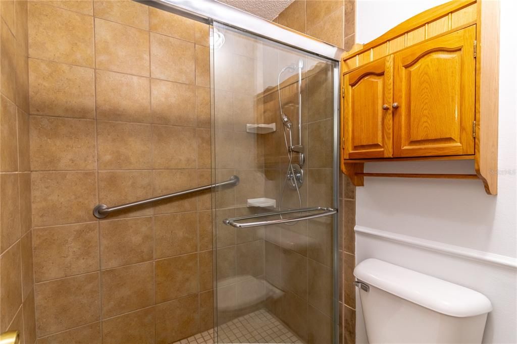 Primary walk-in-shower