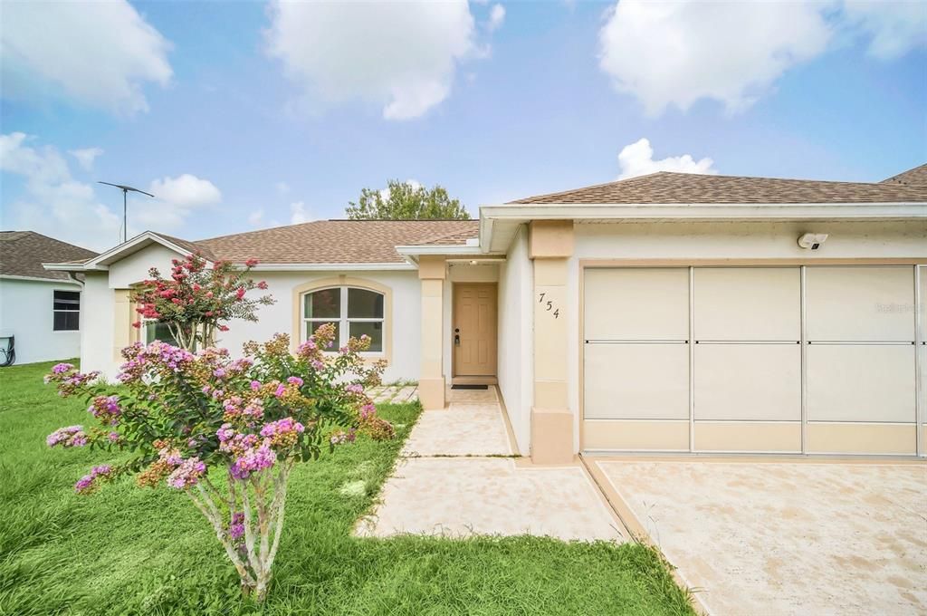 Active With Contract: $264,900 (3 beds, 2 baths, 1440 Square Feet)