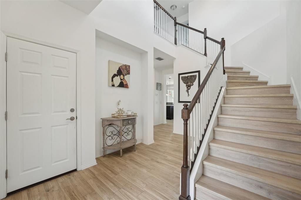 Active With Contract: $455,000 (3 beds, 2 baths, 2190 Square Feet)