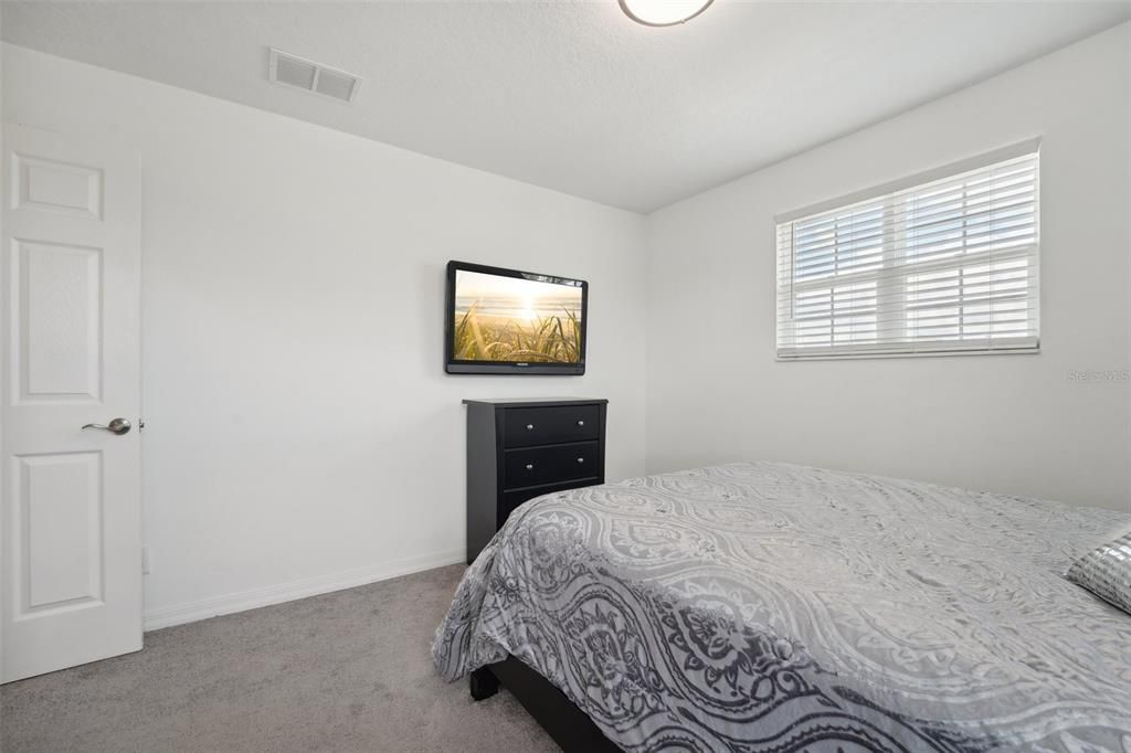 Active With Contract: $455,000 (3 beds, 2 baths, 2190 Square Feet)