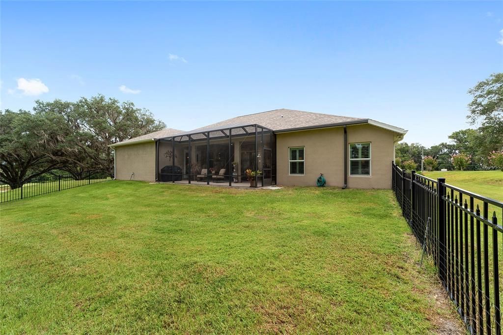 For Sale: $998,000 (3 beds, 3 baths, 3384 Square Feet)