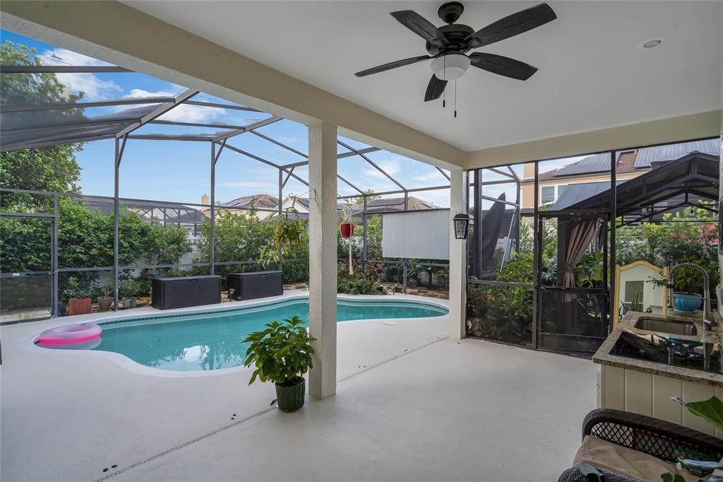 Active With Contract: $770,000 (5 beds, 3 baths, 2635 Square Feet)