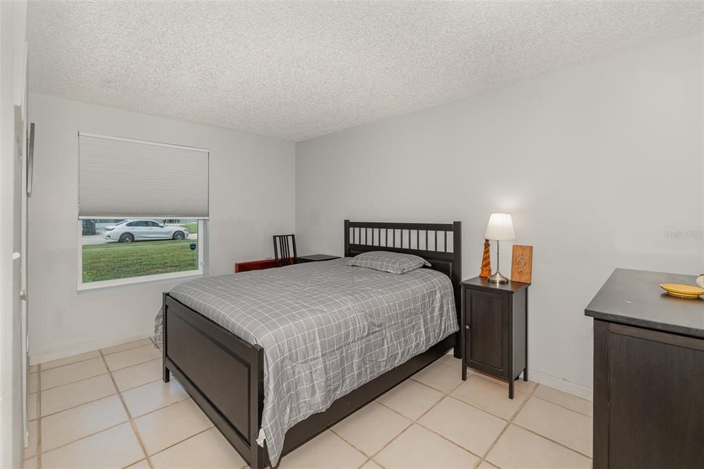 Active With Contract: $359,900 (3 beds, 2 baths, 1120 Square Feet)