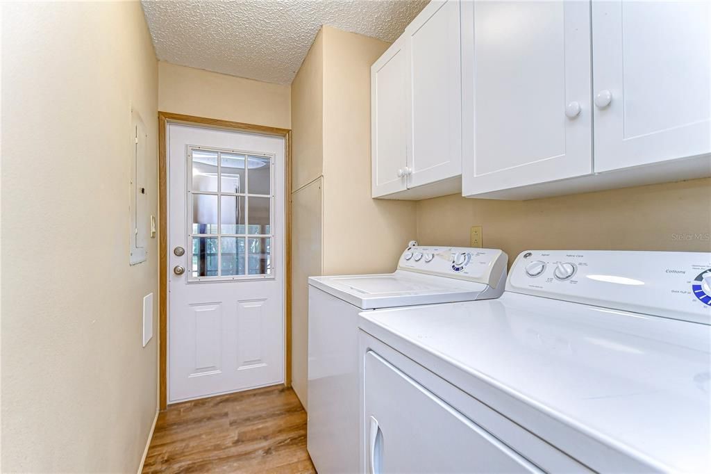 For Sale: $159,000 (2 beds, 2 baths, 1248 Square Feet)