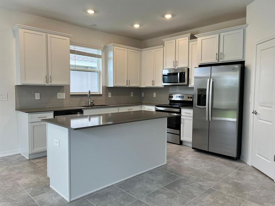 Active With Contract: $2,400 (4 beds, 2 baths, 1853 Square Feet)