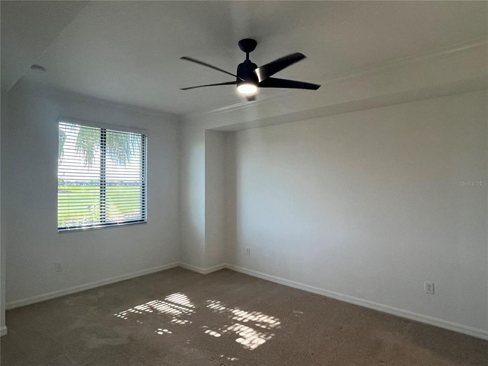 Active With Contract: $2,500 (2 beds, 2 baths, 1329 Square Feet)