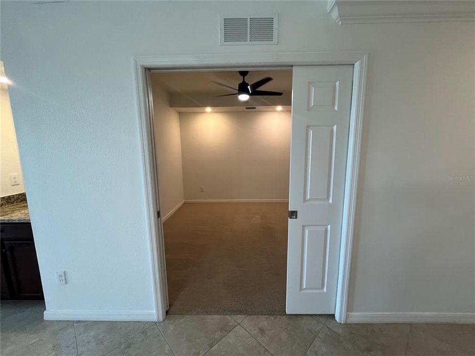 Active With Contract: $2,500 (2 beds, 2 baths, 1329 Square Feet)