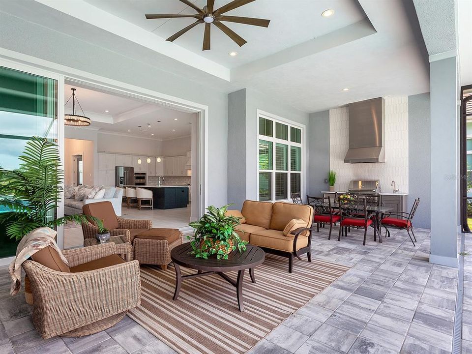 Active With Contract: $1,599,000 (3 beds, 2 baths, 2431 Square Feet)