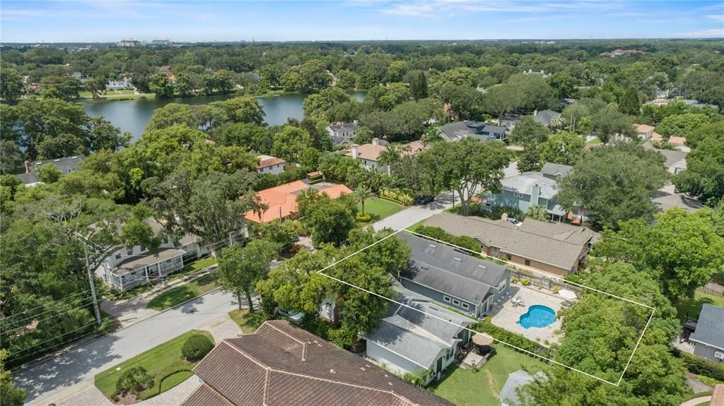 Active With Contract: $817,500 (3 beds, 2 baths, 2176 Square Feet)