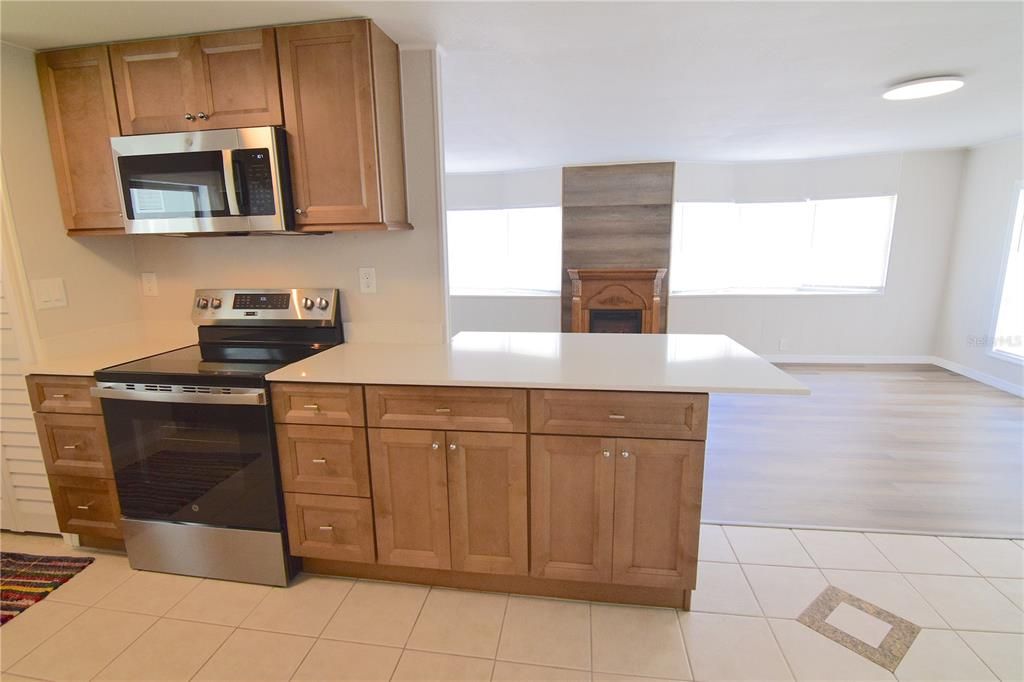 For Sale: $98,000 (3 beds, 2 baths, 1272 Square Feet)