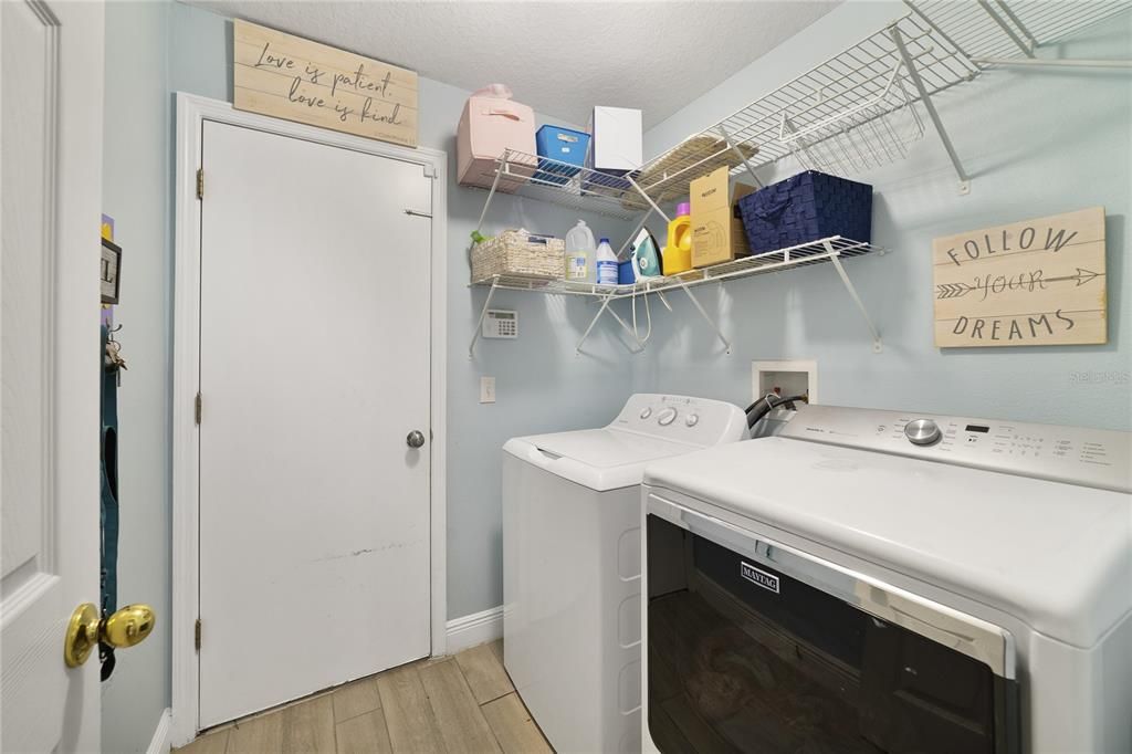 LAUNDRY ROOM.