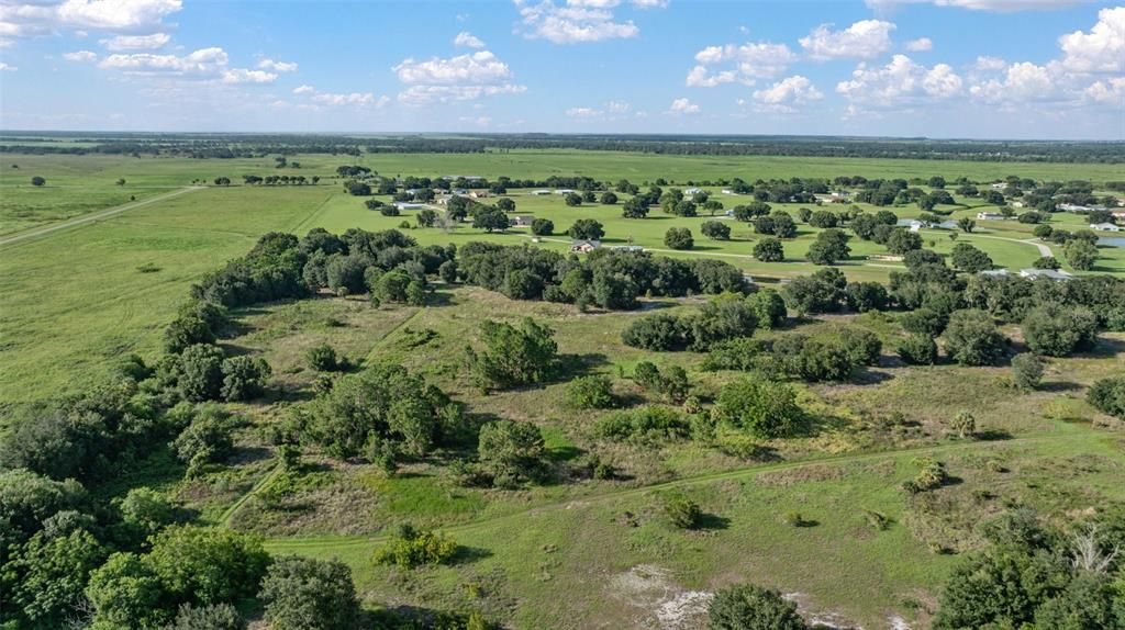 На продажу: $24,900 (0.48 acres)