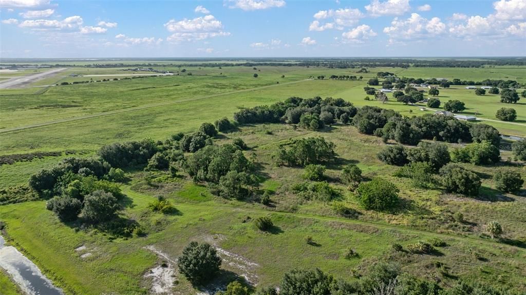 На продажу: $24,900 (0.48 acres)