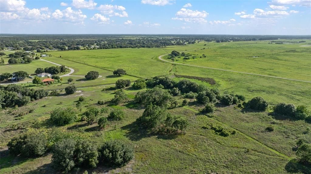 На продажу: $24,900 (0.48 acres)