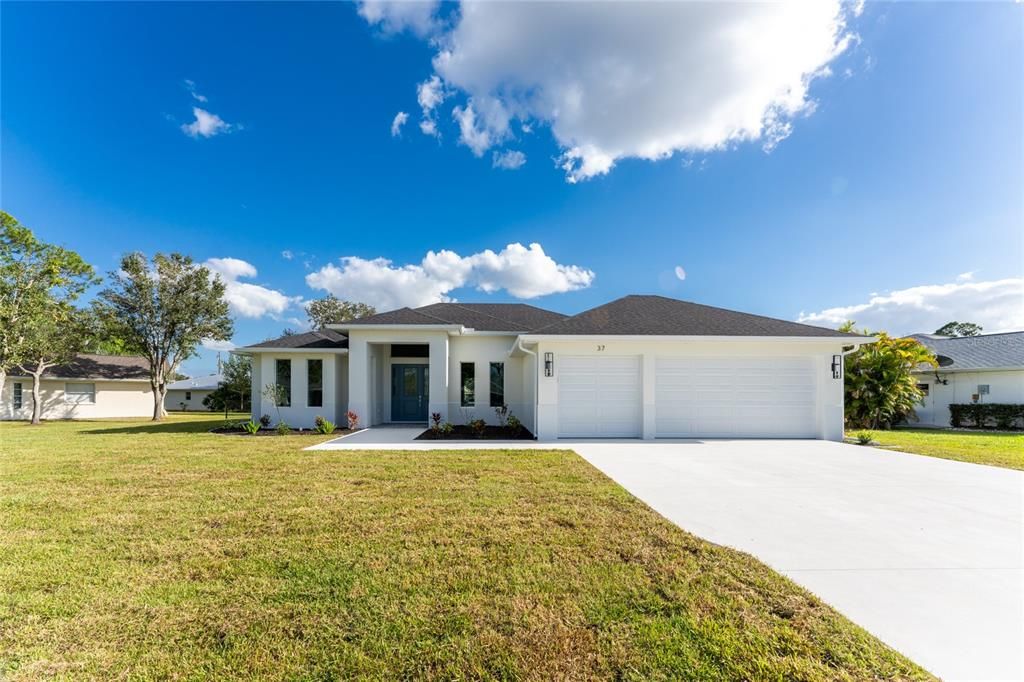 For Sale: $749,000 (3 beds, 2 baths, 2010 Square Feet)