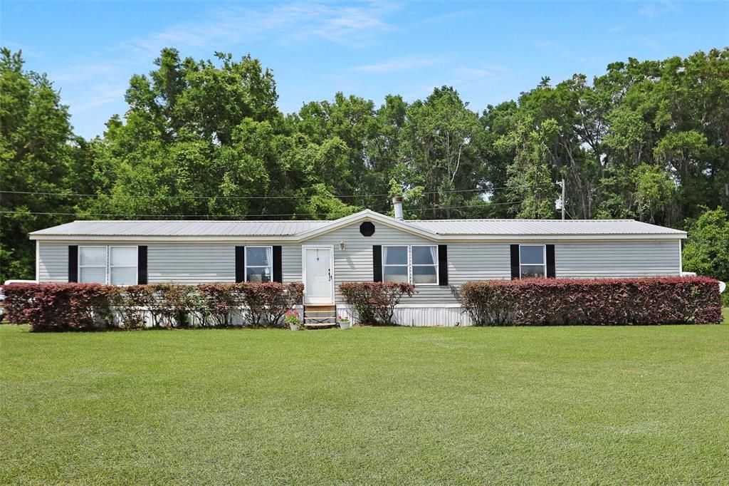 Active With Contract: $420,000 (4 beds, 2 baths, 1971 Square Feet)