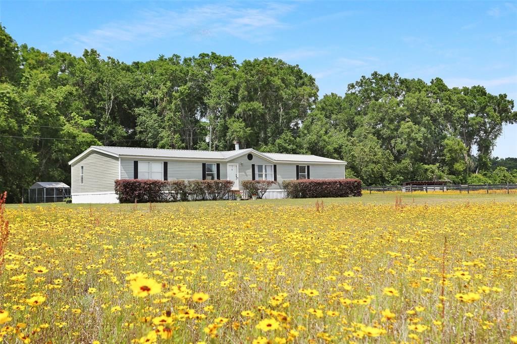 Active With Contract: $420,000 (4 beds, 2 baths, 1971 Square Feet)