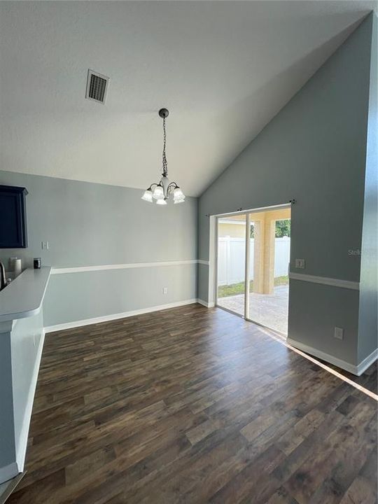 Active With Contract: $357,000 (3 beds, 2 baths, 1802 Square Feet)