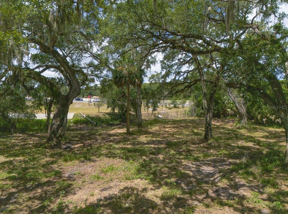 Activo con contrato: $199,000 (1.39 acres)