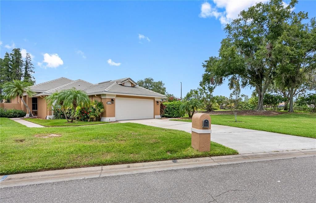 Recently Sold: $669,900 (3 beds, 2 baths, 1693 Square Feet)