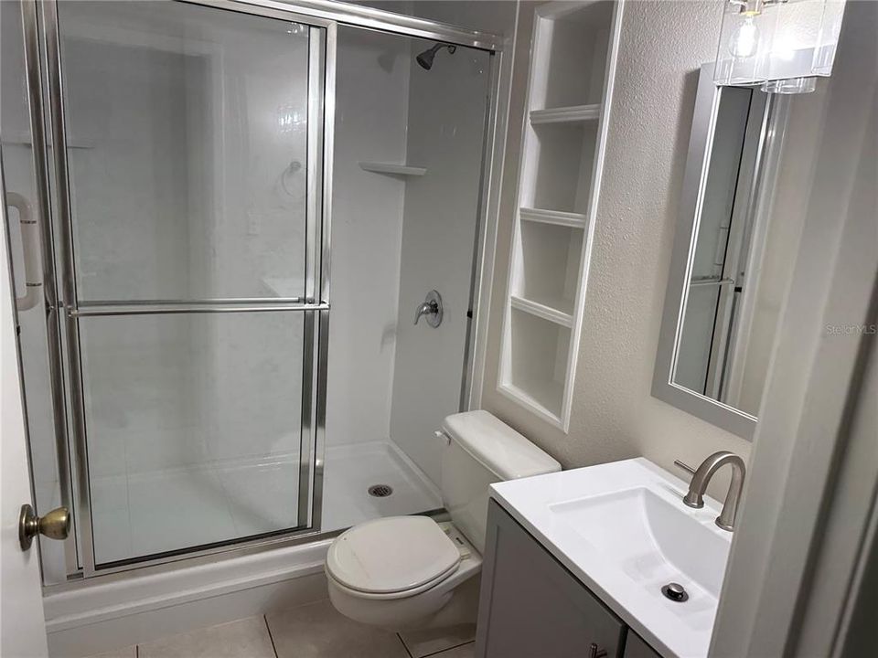 Front Unit Bathroom