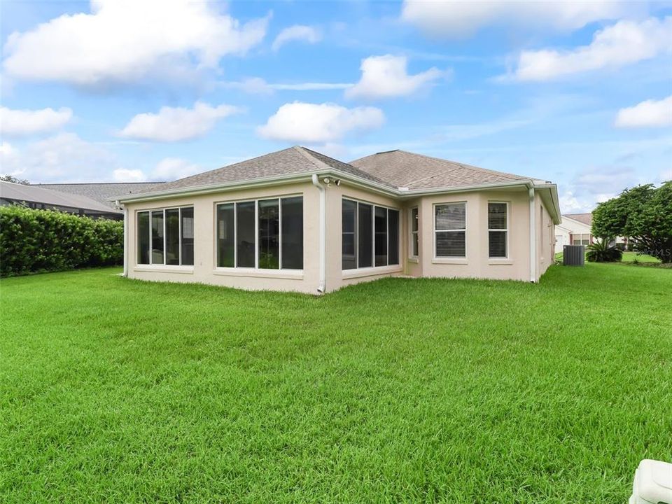 For Sale: $575,000 (3 beds, 2 baths, 2152 Square Feet)