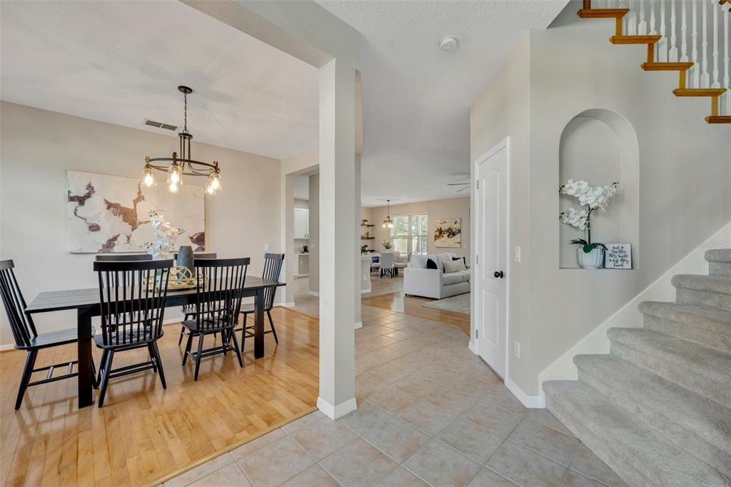 Foyer/Dining Room