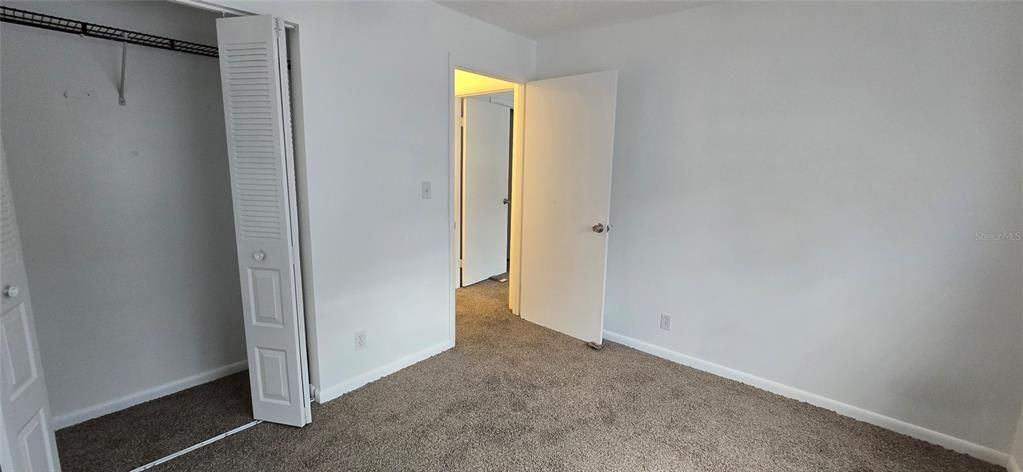 For Rent: $1,095 (2 beds, 1 baths, 961 Square Feet)