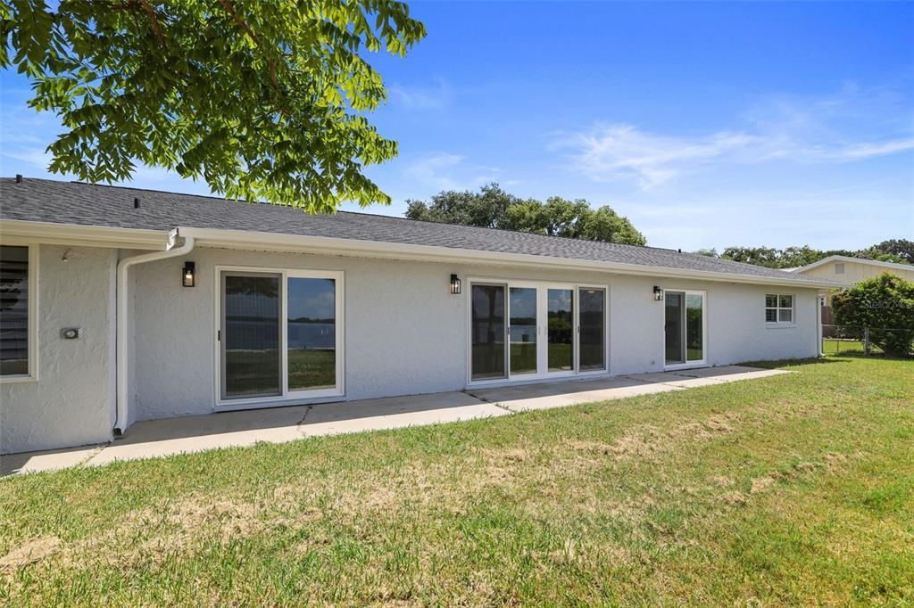 For Sale: $990,000 (3 beds, 2 baths, 2280 Square Feet)