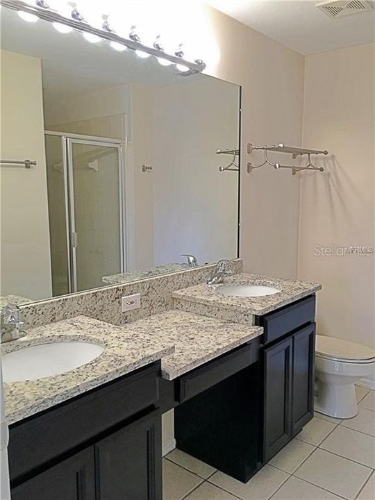 Active With Contract: $1,750 (3 beds, 2 baths, 1164 Square Feet)