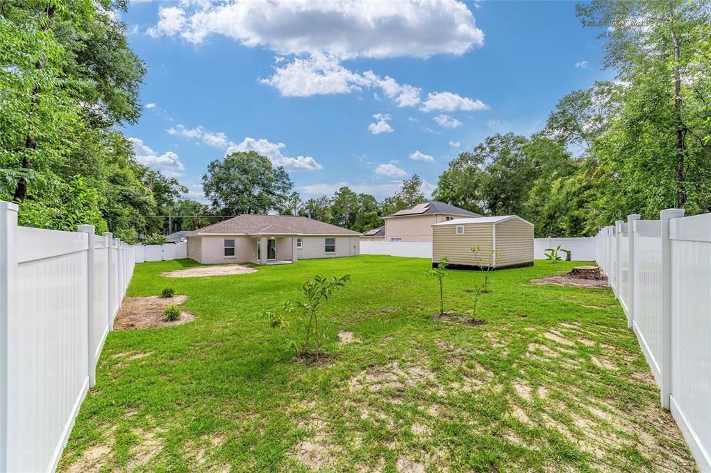 Active With Contract: $264,900 (3 beds, 2 baths, 1352 Square Feet)