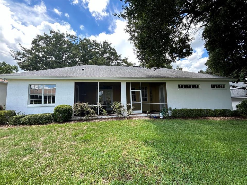 Active With Contract: $397,500 (3 beds, 2 baths, 2361 Square Feet)