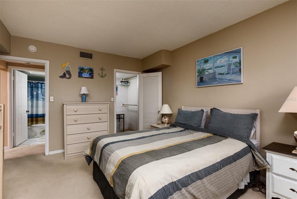 Bedroom w/Walk-In closet.