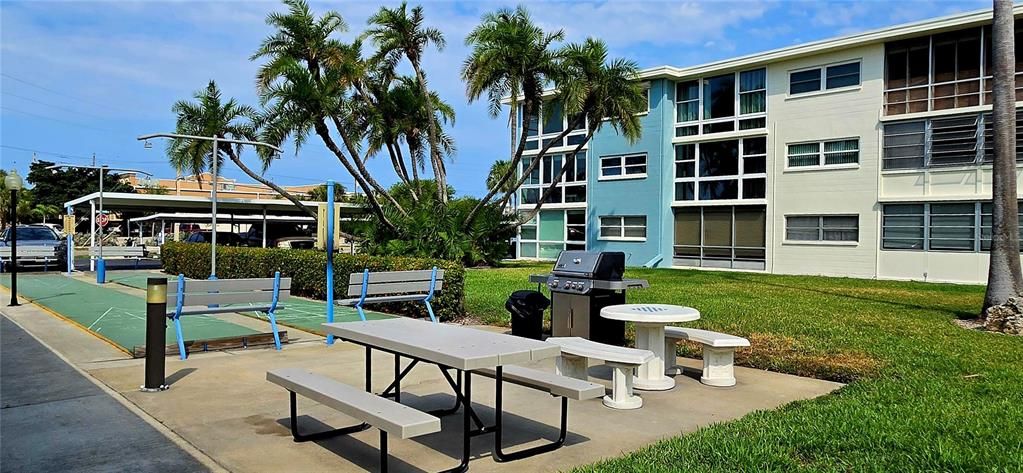 Grilling area & shuffleboard.