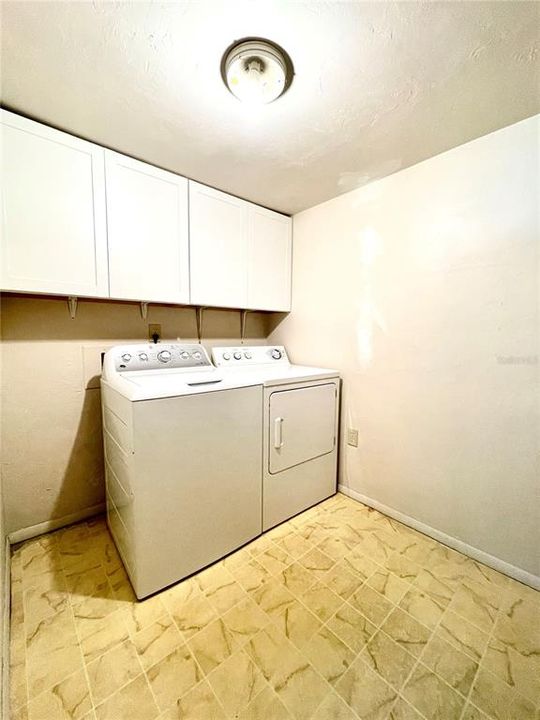 Activo con contrato: $164,900 (3 camas, 2 baños, 1482 Pies cuadrados)