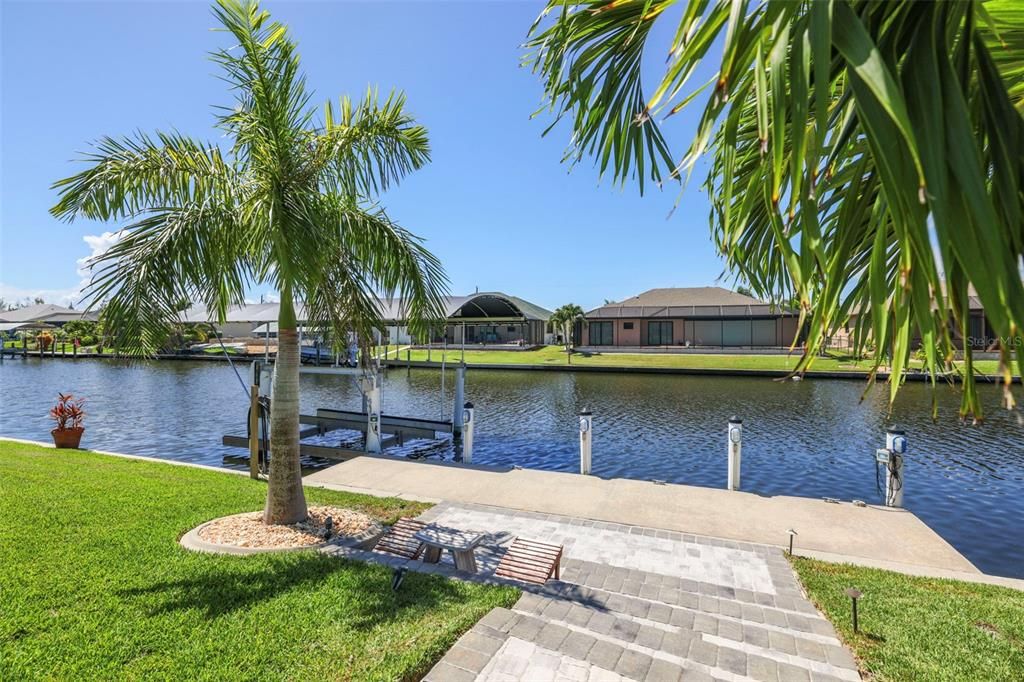 Melport waterway, 35' concrete dock, and 10,000 boat lift.