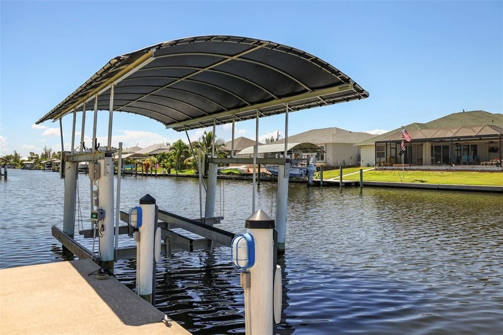 The 10,000 boat lift sports a new boat lift cover.