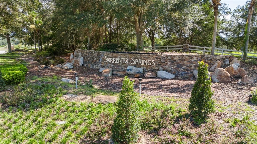 Sorrento Springs Enterance