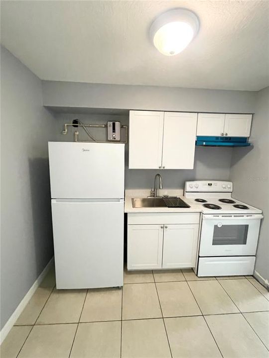 For Sale: $249,000 (4 beds, 2 baths, 1344 Square Feet)