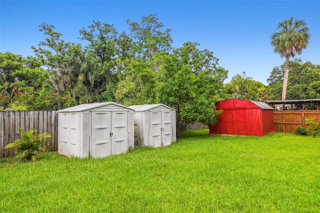 Active With Contract: $2,995 (3 beds, 2 baths, 1343 Square Feet)