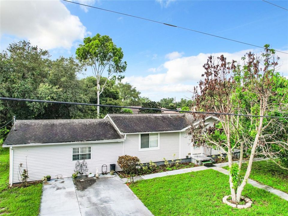 For Sale: $230,000 (3 beds, 2 baths, 1360 Square Feet)