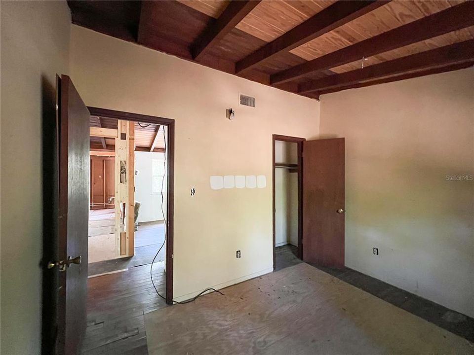 En Venta: $189,900 (2 camas, 2 baños, 1656 Pies cuadrados)