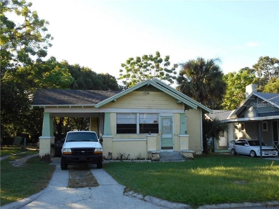 For Sale: $170,000 (2 beds, 1 baths, 816 Square Feet)