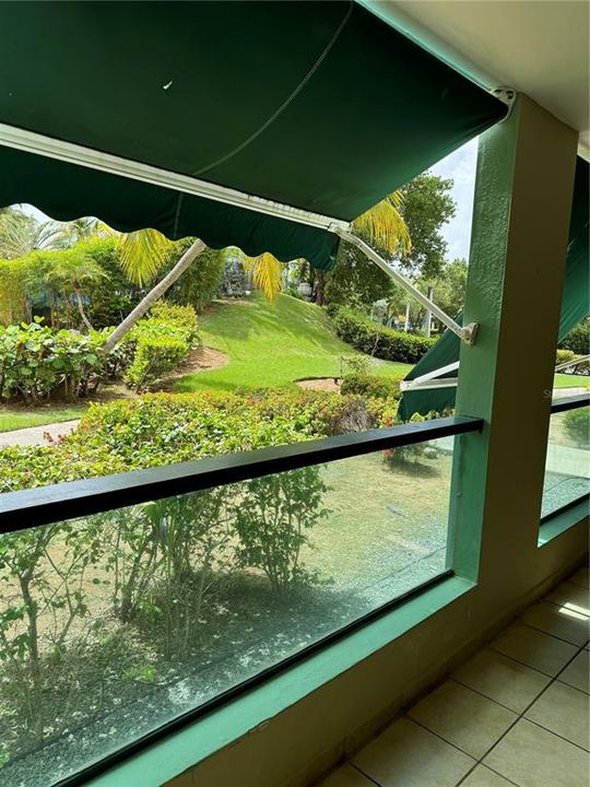 出租: $1,900 (3 贝兹, 2 浴室, 1168 平方英尺)