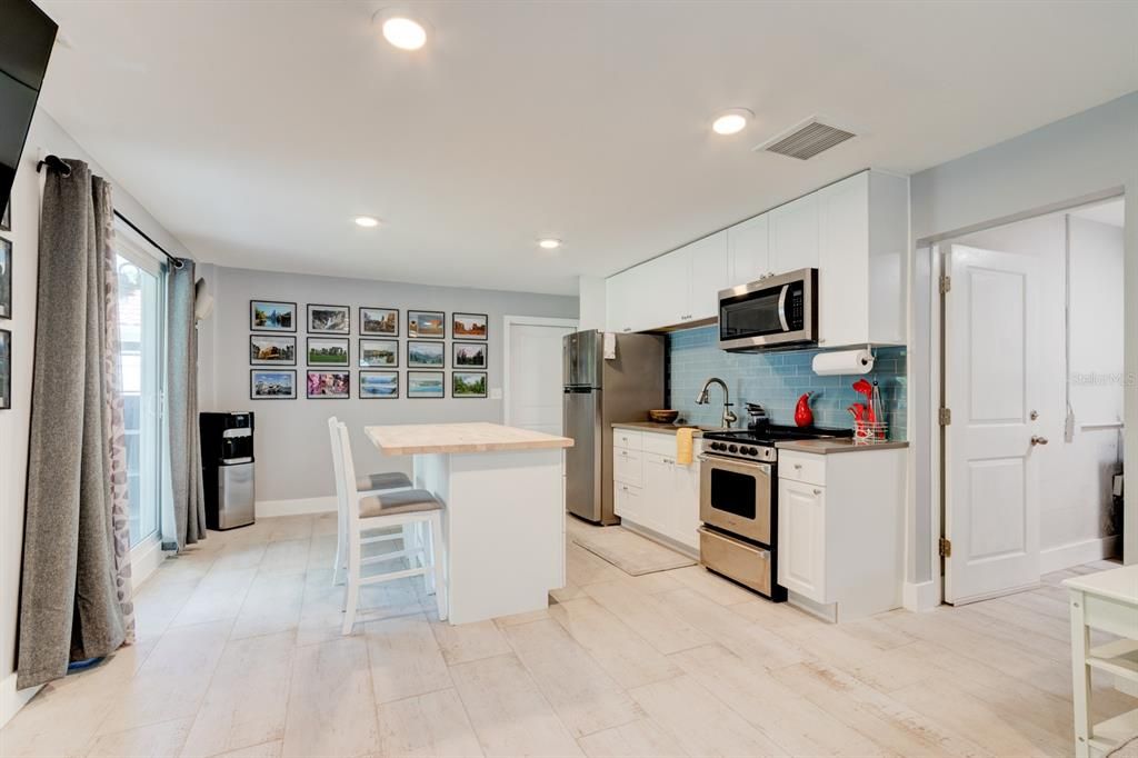 Apartment Kitchen