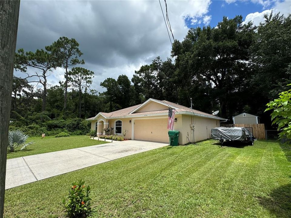 Active With Contract: $270,000 (3 beds, 2 baths, 1330 Square Feet)