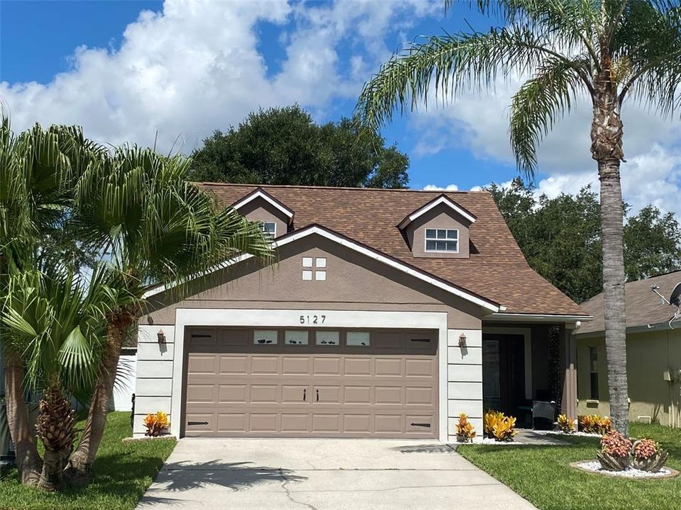 Recently Sold: $329,900 (4 beds, 2 baths, 1448 Square Feet)