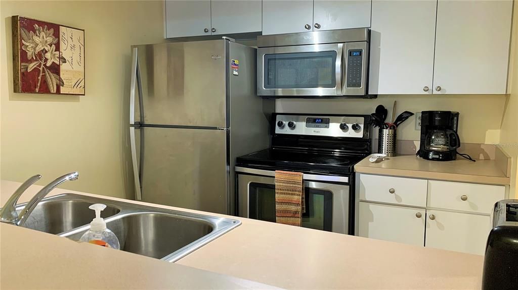 For Sale: $259,000 (2 beds, 2 baths, 1280 Square Feet)